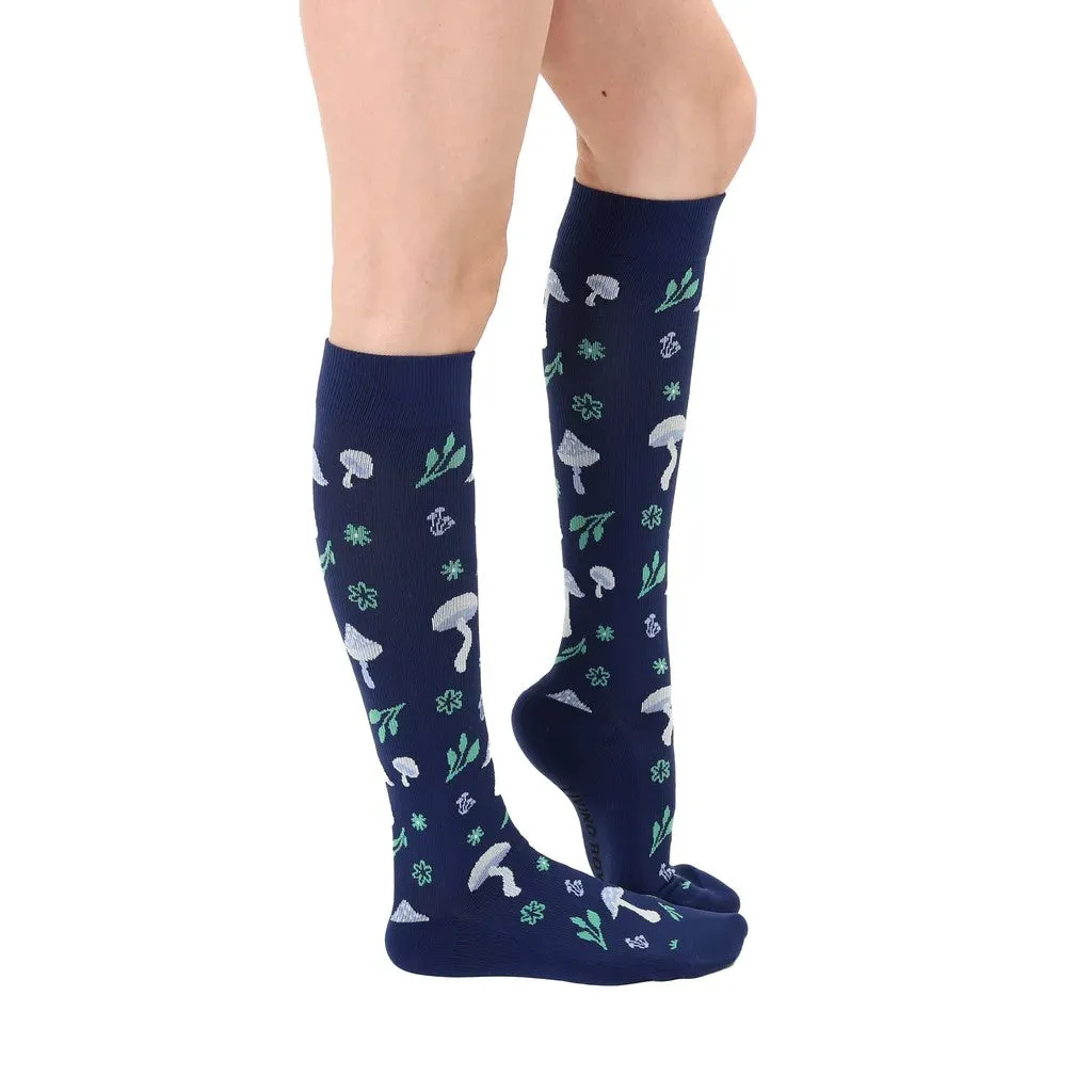 Mushroom Compression Socks with 15-20 mmHg